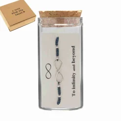 Gift box, armband in flesje, infinity teken met blauwe stof