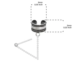 Zilveren ear cuff, gladde band met geoxideerde, gedraaide randen en chain