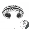 Zilveren ear cuff, veer