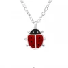 Zilveren ketting, lieveheersbeestje