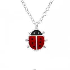 Zilveren ketting, lieveheersbeestje