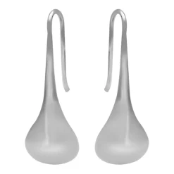 Zilveren oorhangers, druppel