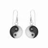 Zilveren oorhangers, yin en yang