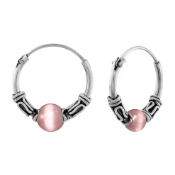 Zilveren oorringen, Bali hoops met pink cat eye steen