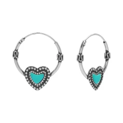 Zilveren oorringen, hartvormig turquoise met zilveren rand met bolletjes