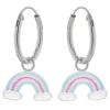 Zilveren oorringen met hanger, regenboog in blauw, roze en paars met wolkjes en glitter