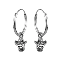 Zilveren oorringen met hanger, doodshoofd