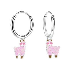 Zilveren oorringen met hanger, roze alpaca met glitter en hartjeszonnebril
