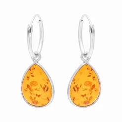 Zilveren oorringen met hanger, druppelvormige amber steen