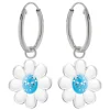 Zilveren oorringen met hanger, madeliefje met blauw hart met glitters