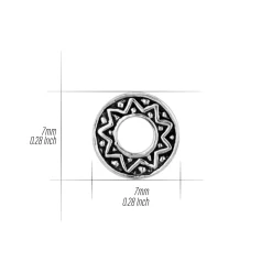 Zilveren oorstekers, cirkel met geoxideerde details