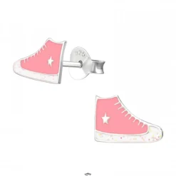 Zilveren oorstekers, roze sneaker