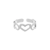 Zilveren teenring met hartjes