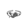 Zilveren teenring, roos