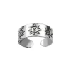 Zilveren teenring, zonnetjes